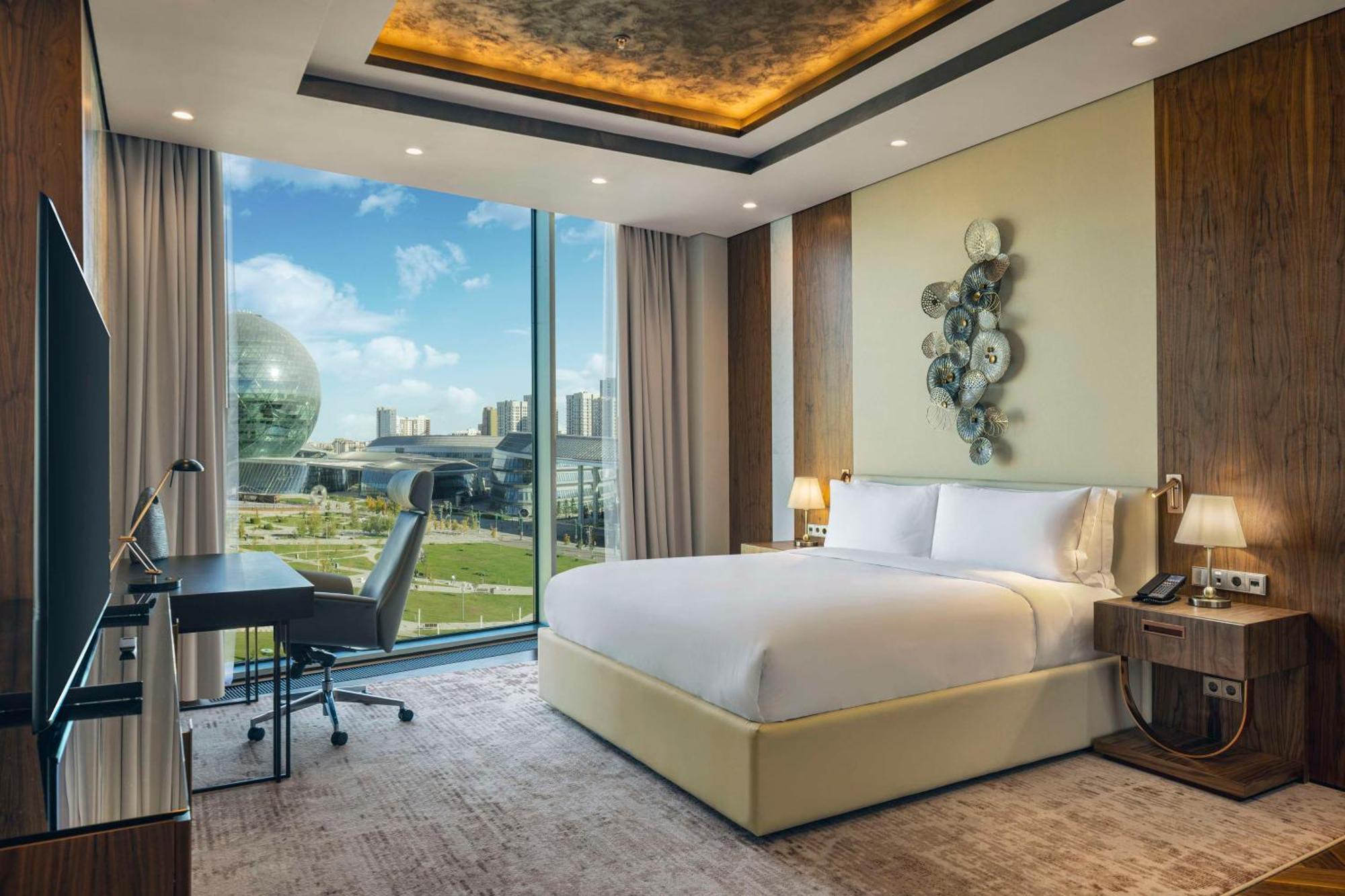 Hotel Hilton Astana Zewnętrze zdjęcie Deluxe Room